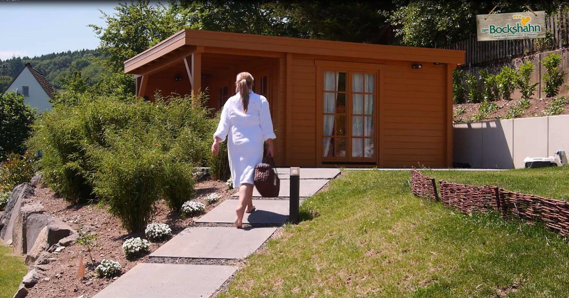 Hotel Und Landgasthof Zum Bockshahn Spessart  Buitenkant foto